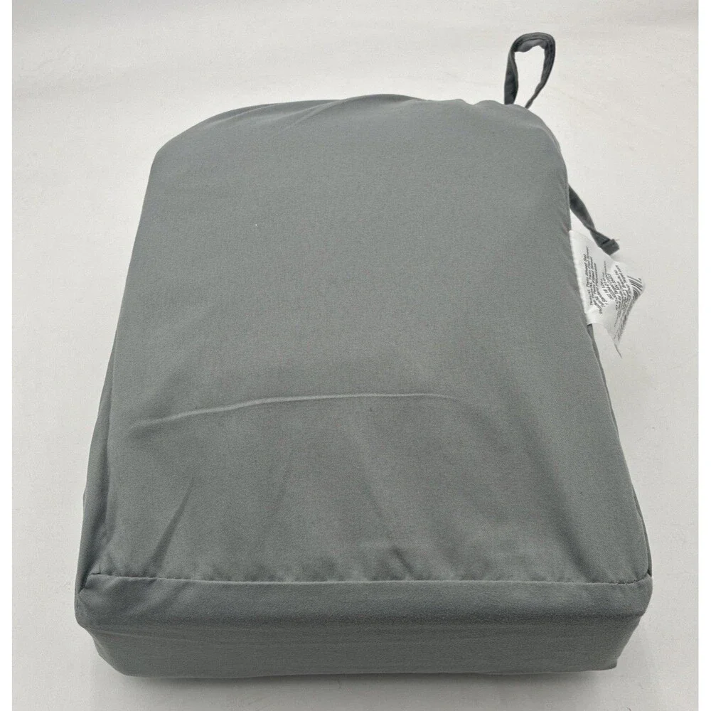 Room Essentials Target gray twin/twinXL sheet set Microfiber wrinkle resistant